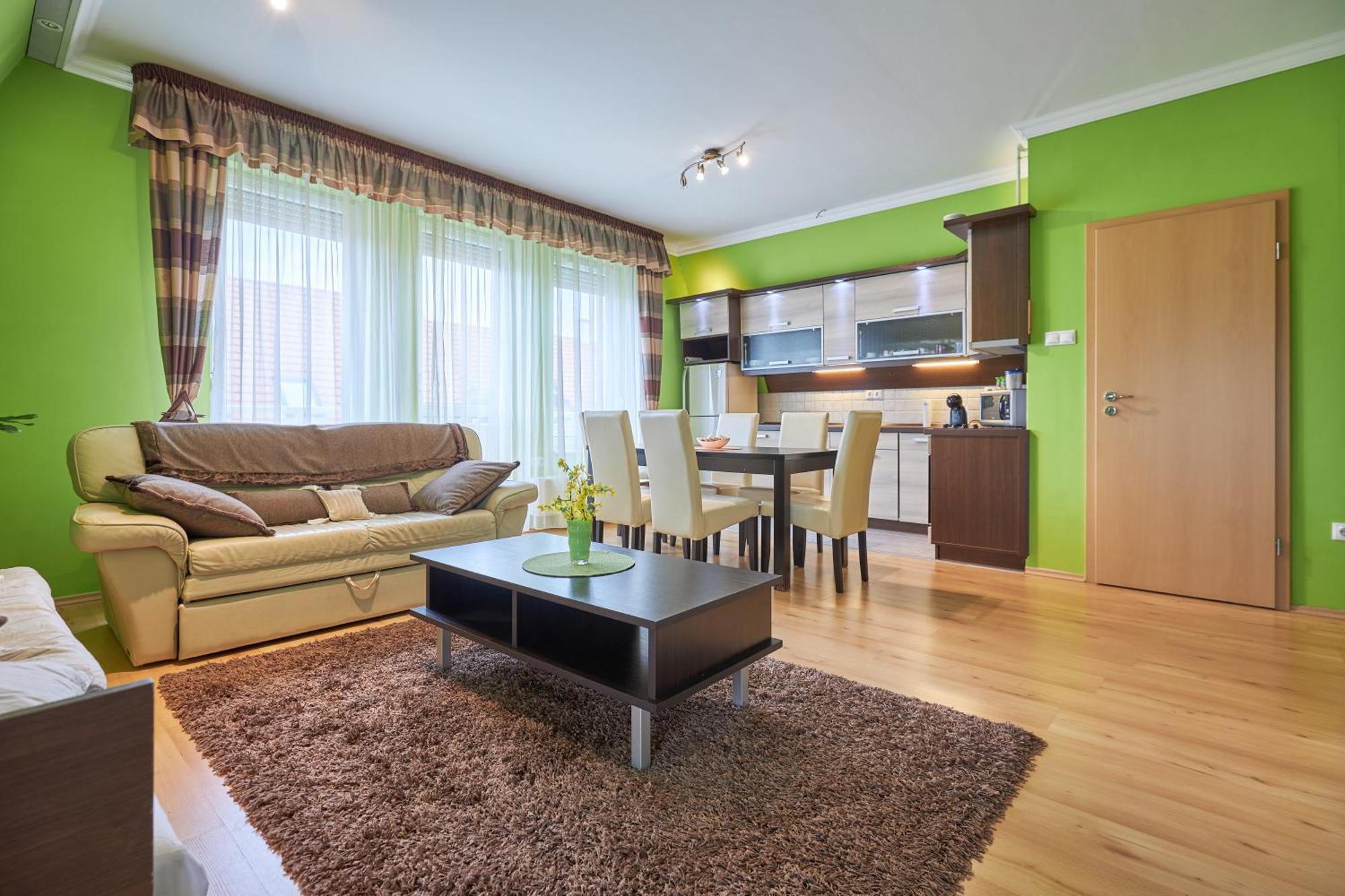 Rosalie 7 Percre A Fuerdotol Apartament Hajdúszoboszló